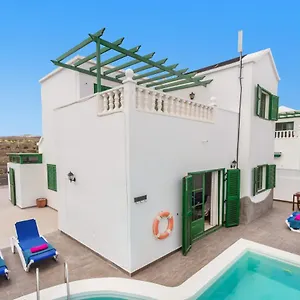 villa-oro-by-villa-plus.puertodelcarmen-hotels.org/